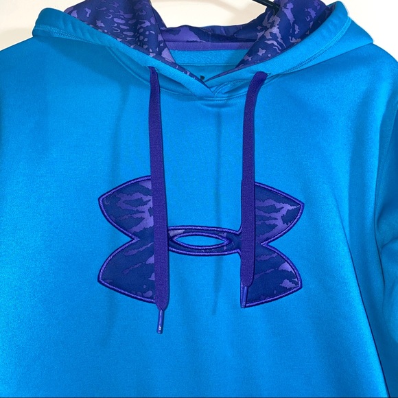 Under Armor Sweatshirt - Picture 2 of 5